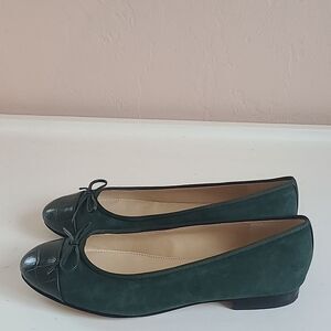 Marc Fisher Jodi Emerald Green Suede Cap Toe Bow Flats Slip On Ballet Size 6.5M